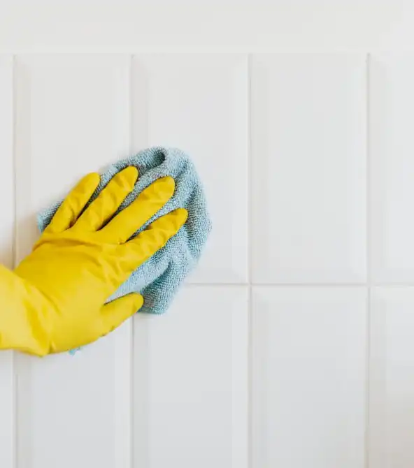 Cleaning Bathroom Tiles