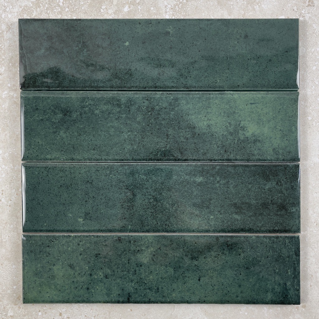 Urban Green Glossy Ceramic Wall Tile 2315