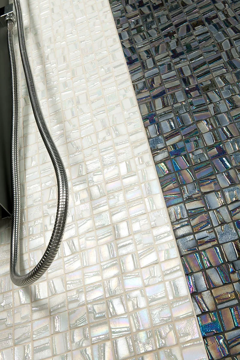 Moon White Spanish Polyurethane Cord Glass Pool-Mosaic 7826