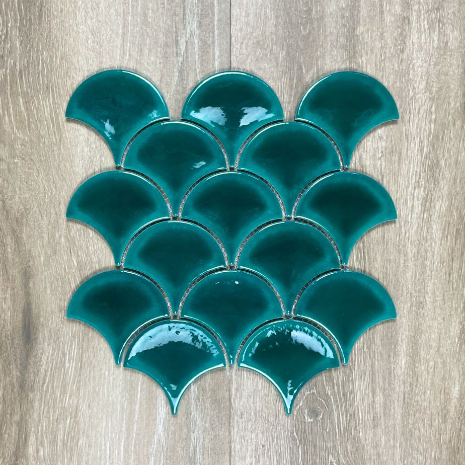Emerald Fan Fish Scale Wave Gloss Porcelain Mosaic 7677