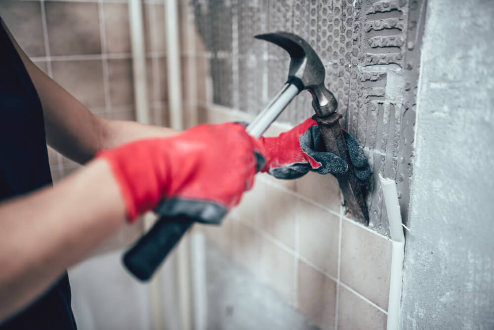 How To Remove Tiles Get The Best, Removing Wall Tile